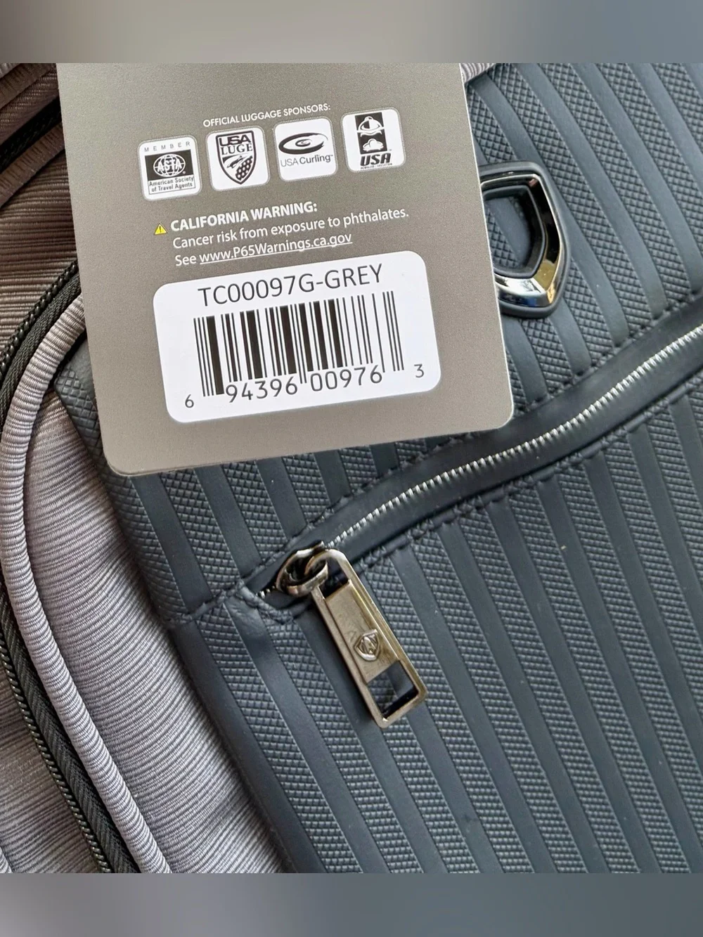 NWT TRAVELER’S CHOICE Gray Mens Laptop Backpack